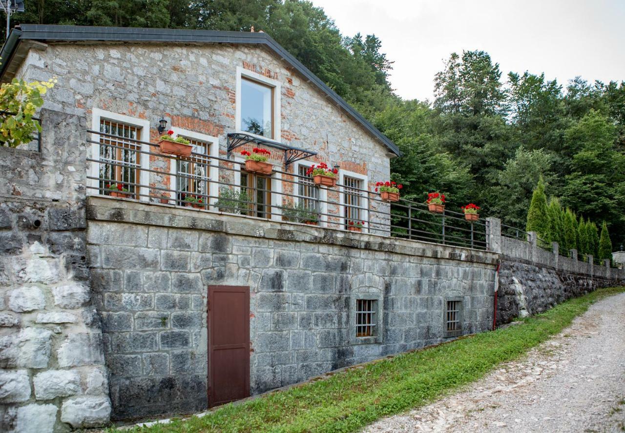 Villa Anton - The Old Dairy Hrusica  Eksteriør bilde
