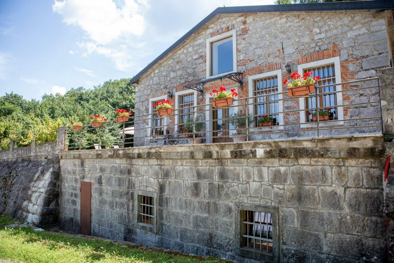 Villa Anton - The Old Dairy Hrusica  Eksteriør bilde