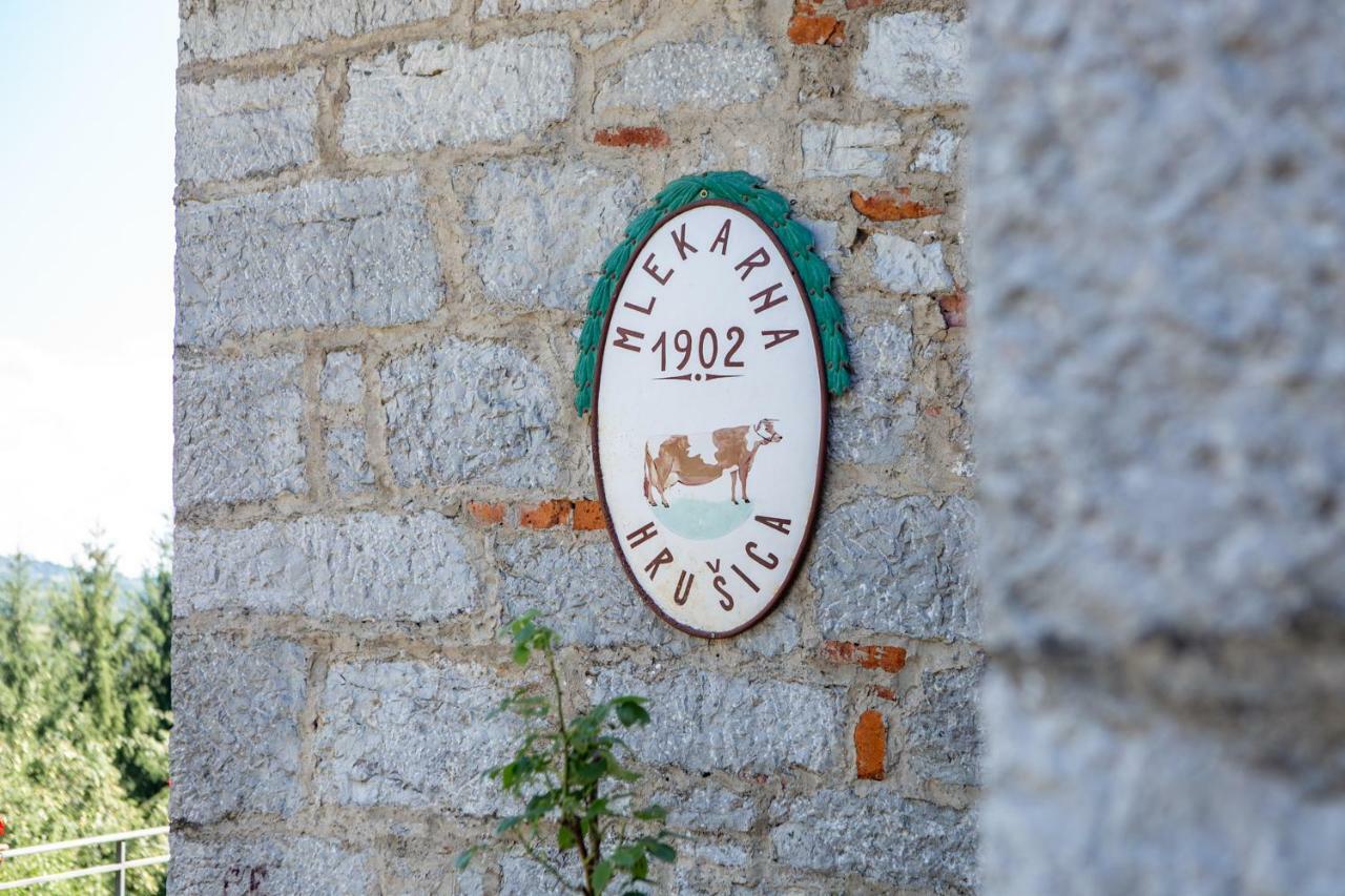 Villa Anton - The Old Dairy Hrusica  Eksteriør bilde